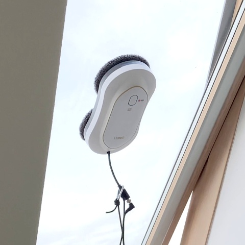 Robot do mycia okien COBBO e6 slim + Płyn do robotów do mycia okien 1000ml