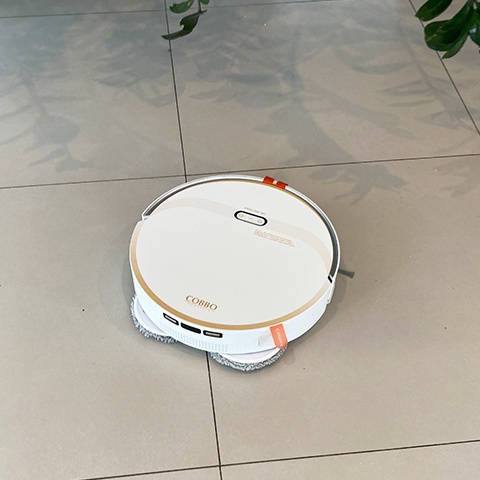 Robot odkurzająco-mopujący COBBO PRO 28 3D ULTRA + Płyn do robotów sprzątających ze stacją samoczyszczącą 1000ml