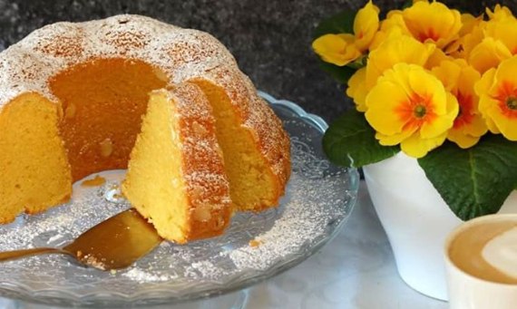 Babka piaskowa limonkowa