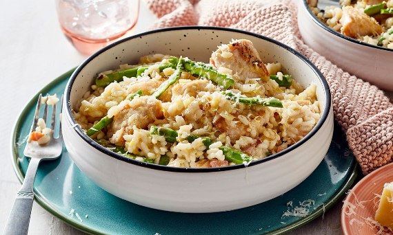 Risotto z kurczakiem i szparagami