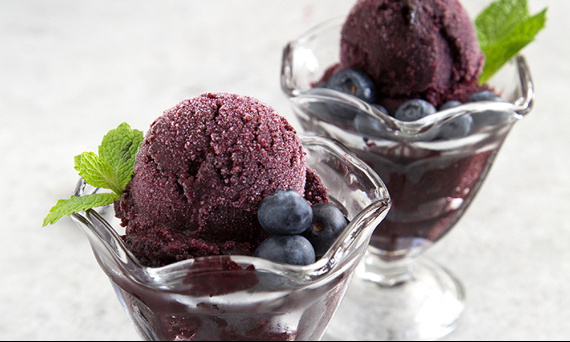 Sorbet jagodowy z miętą
