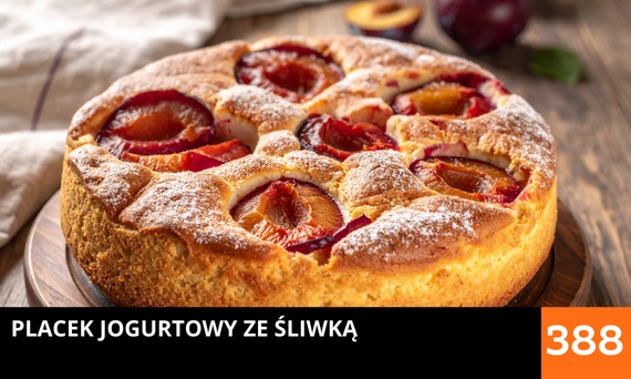 Placek jogurtowy ze śliwką